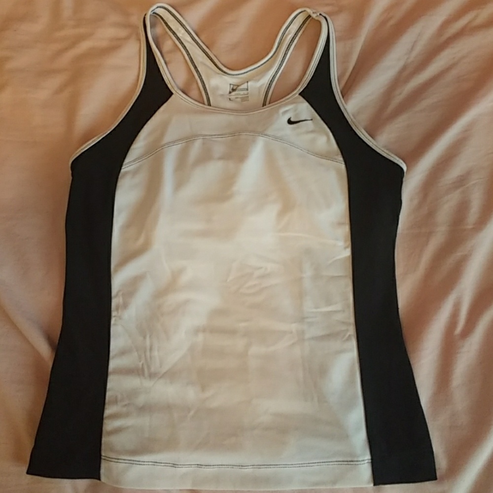4/$25!!! Nike performance tank top